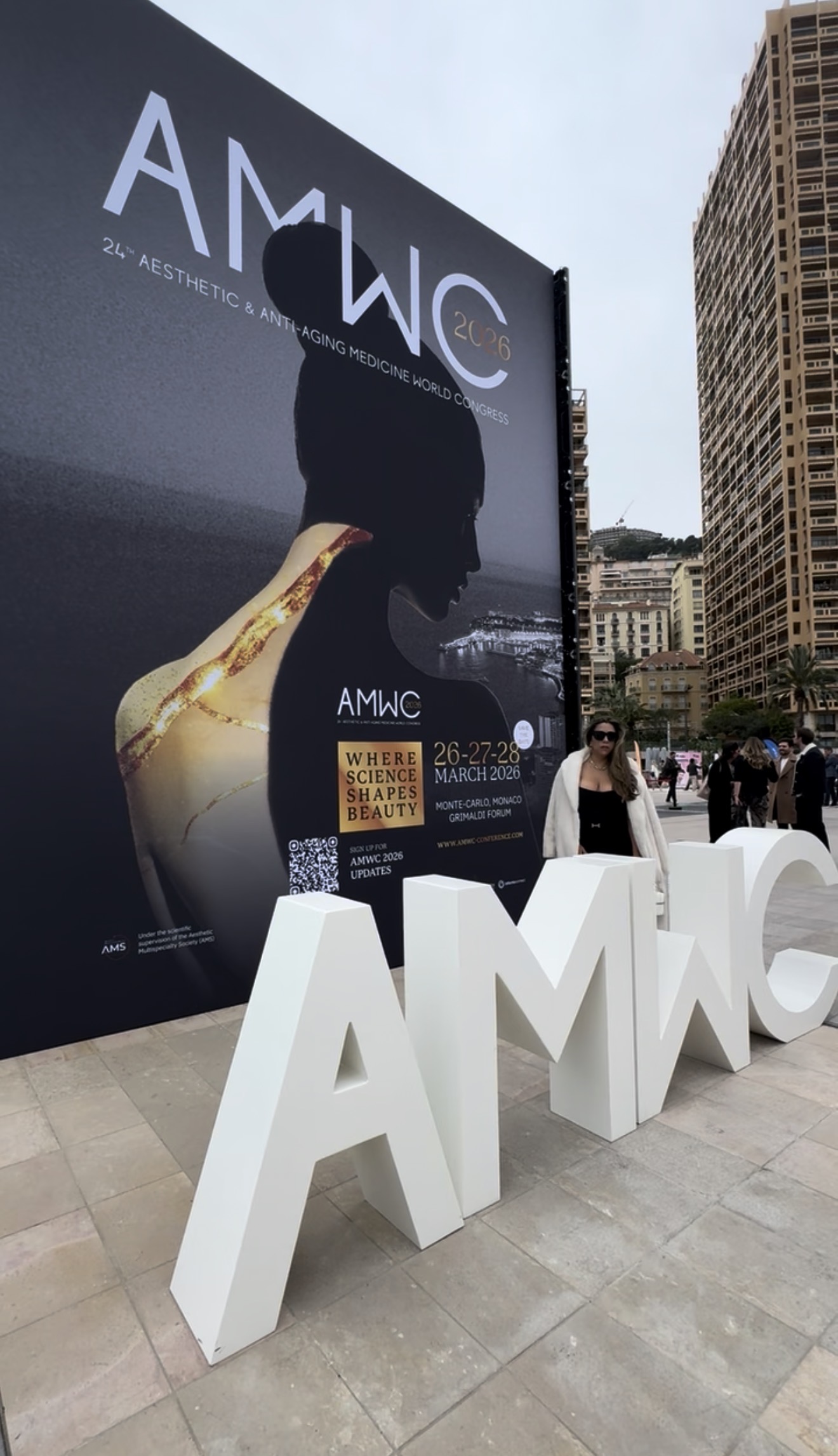Dra. Estefanía Balboa en AMWC Mónaco 2026